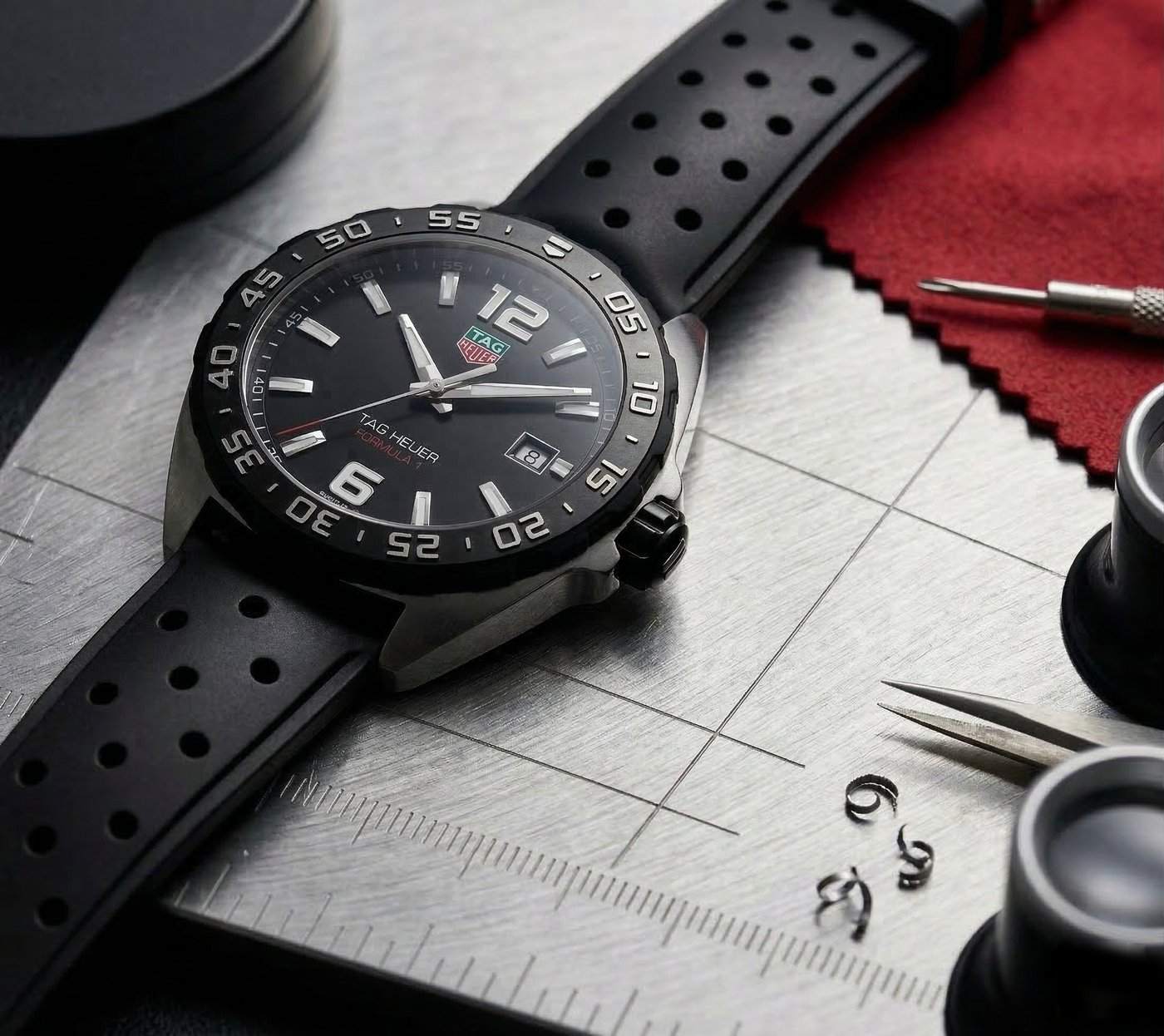 Formula 1 Rubber Strap | 19.5mm Black | FT8023 BT0725